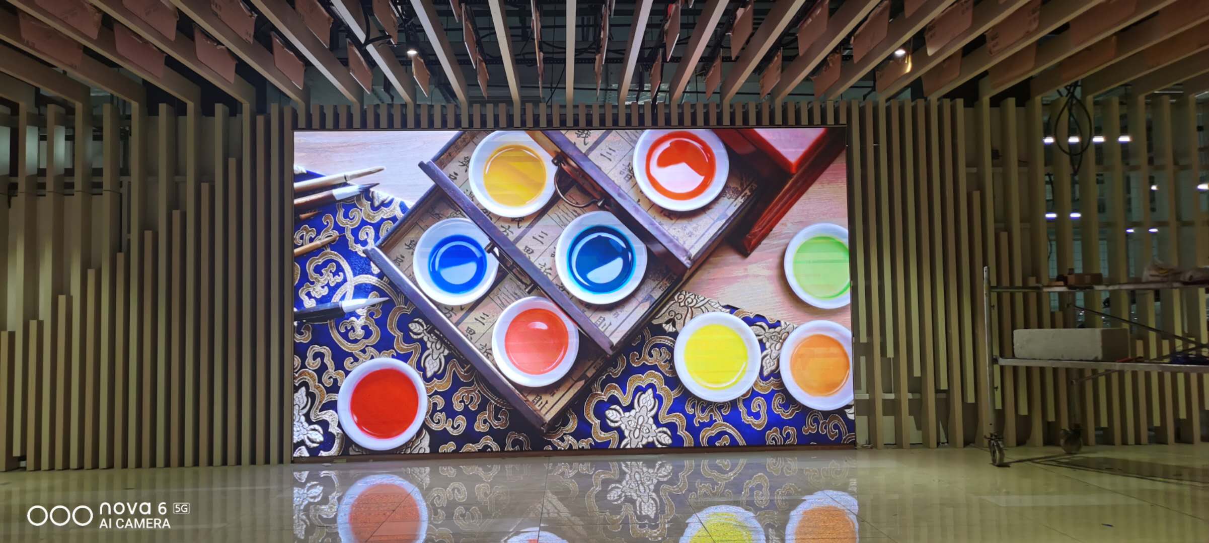 江蘇蘇州高鐵站P2.5